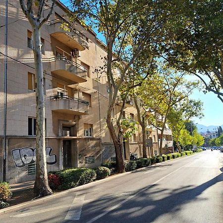 Emaus Garden - City Center & 2 Bth Split Exterior photo